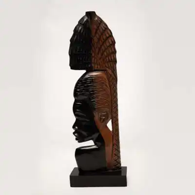 Perfil matrimonial de una mujer africana como cabeza de familia