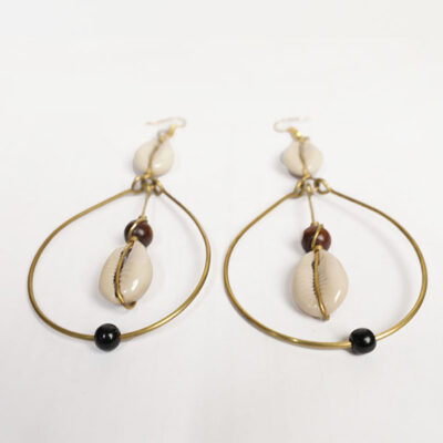 Oval Pendant Earring with Beads – Handcrafted Elegance for Everyday Wear