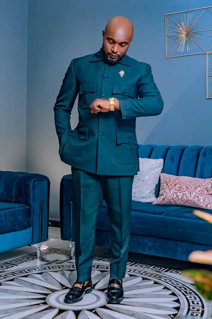 Traje caftán africano azul reina para hombre: conjunto de chaqueta y pantalón en Baobabmart