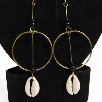 Bronze Hoop Earrings with Pendant Cowries – Baobabmart