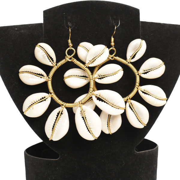 Bronze Hoop Earrings Decorated with Cowries