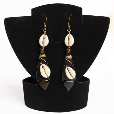 Diamond-Shaped Earrings Carved from Ox Horn – Baobabmart