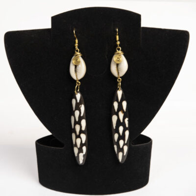 Feather-like Pendant Earrings with Bronze