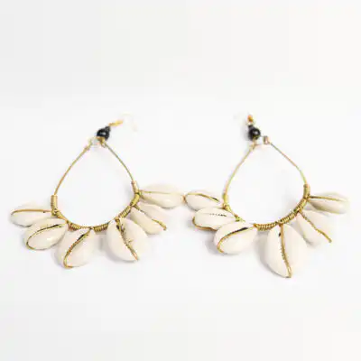 Oval Cowries Earrings With Bronze