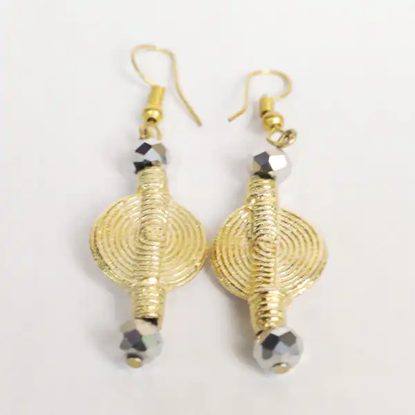 Small African Baoulé Earrings in Bronze - Baobabmart