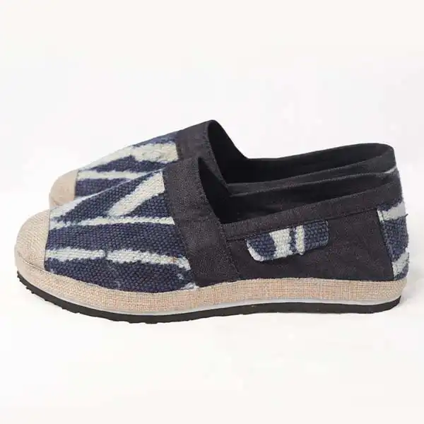 100% Cameroonian espadrilles in Ndop 2 Authentic Ndop Handmade Espadrille Shoes – African Footwear at Baobabmart