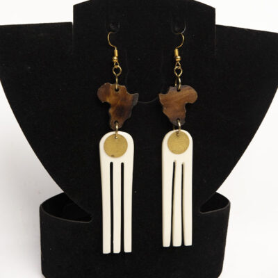 Handmade Africa and Comb Ox Horn Earrings – Handcrafted African Jewelry at Baobabmart