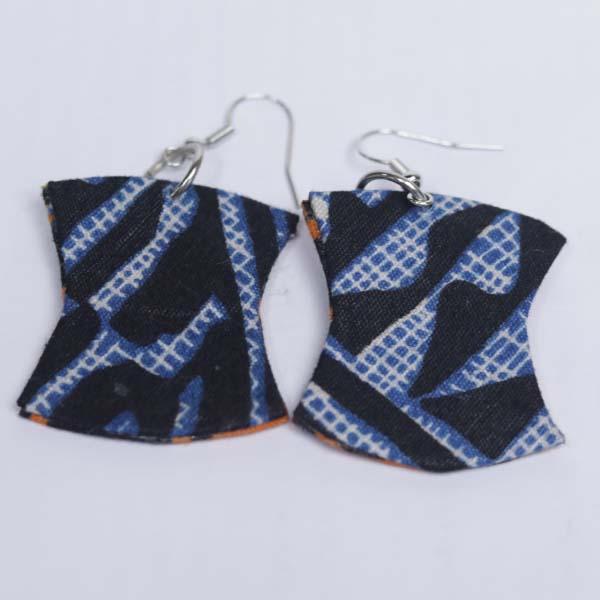 8-shaped wax earrings 5 Vintage 8-Shaped Red Wax Earrings – Authentic African Jewelry from Baobabmart