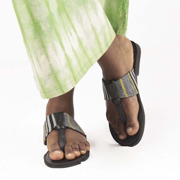 Tong in Leather with Twine Thread Sandals – Handcrafted African Sandals Available at Baobabmart