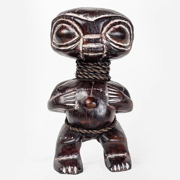Statue pygmée de la tribu africaine 3