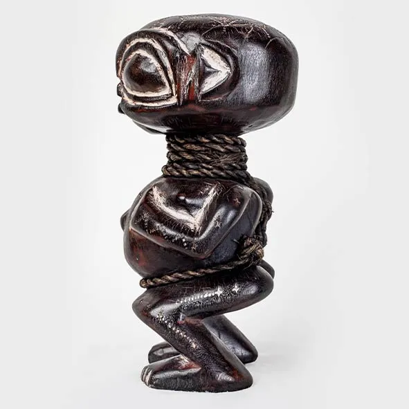 Statue pygmée de la tribu africaine 5