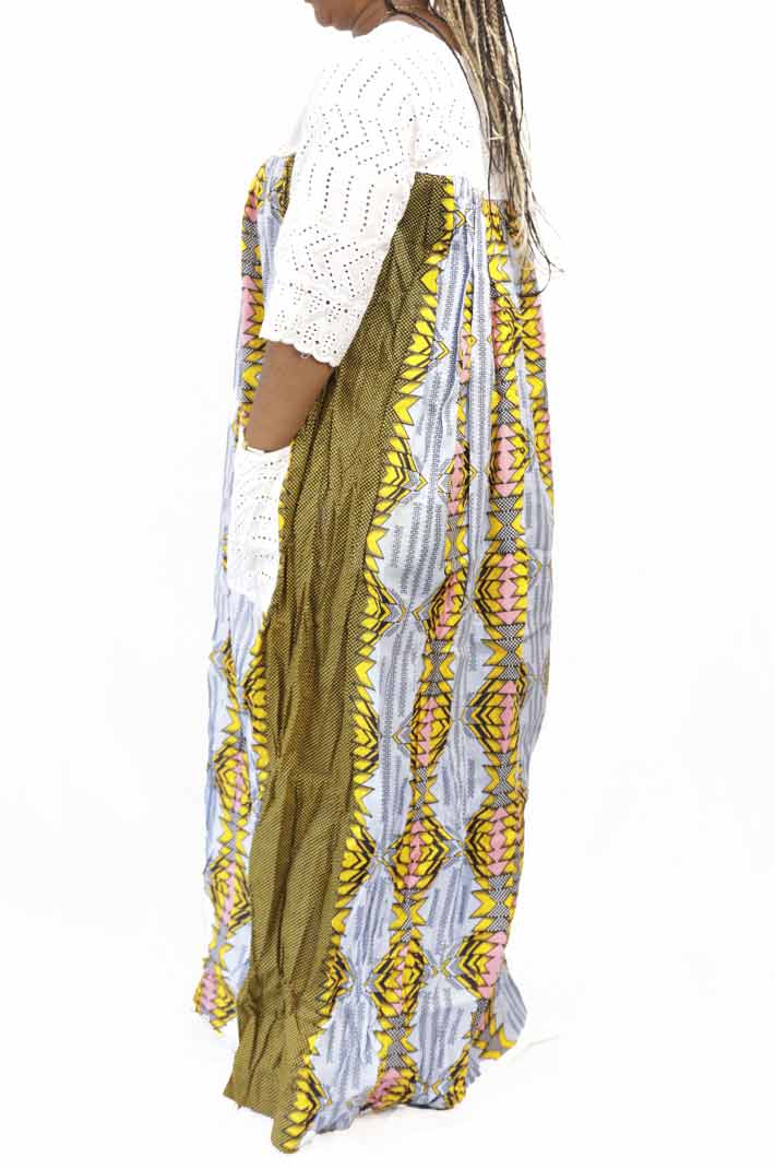 Commandez en ligne votre robe longue Kaba en tissu wax et dentelle