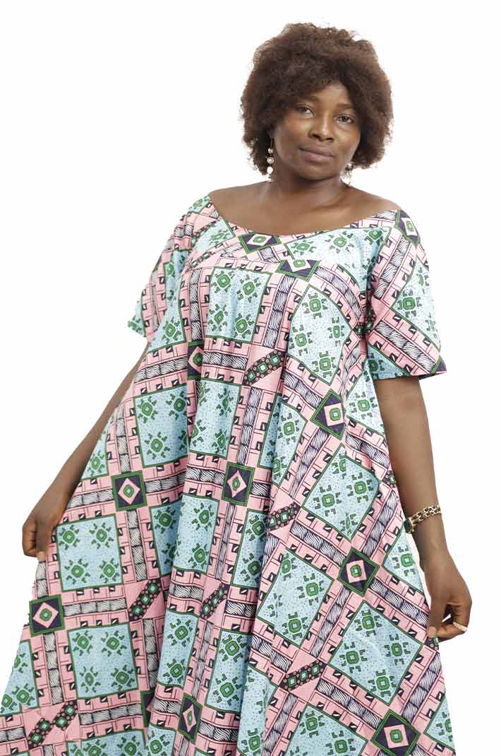 Long Women Kaba with Scoop Neckline, elegant African dress for formal and cultural events, available at BaobabMart.