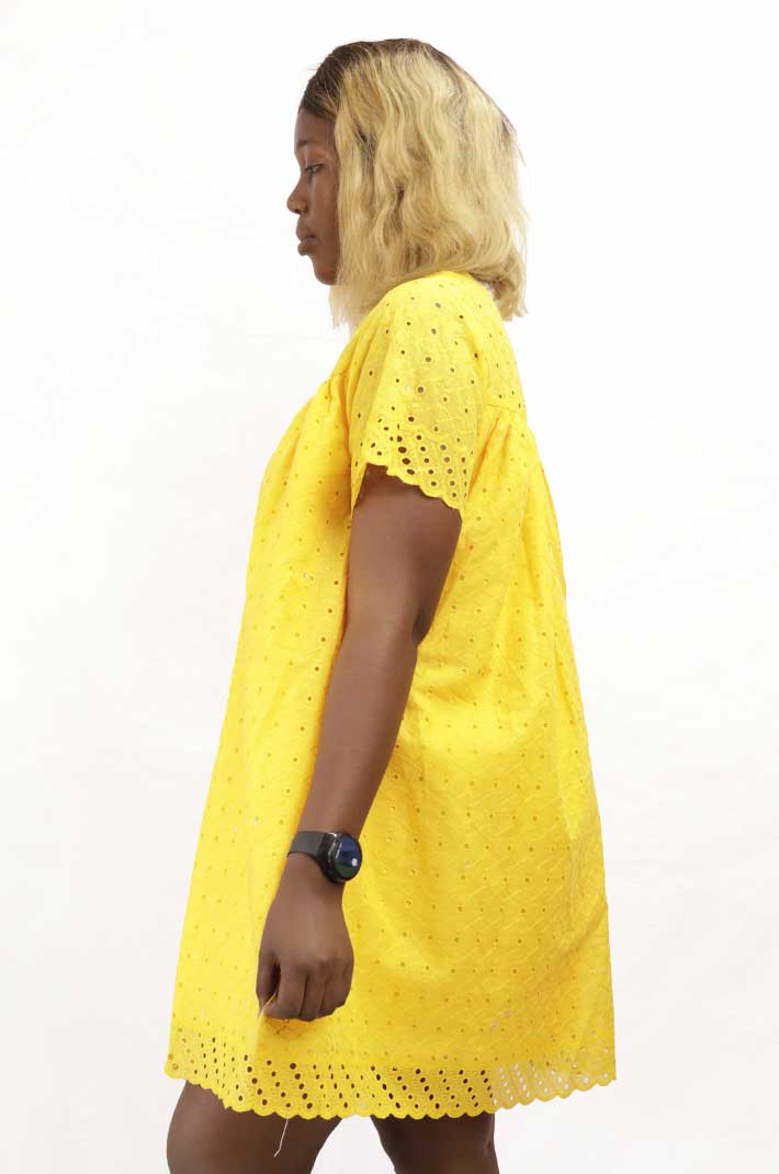 Short dress in yellow lace 2 Short Dress in Yellow Lace for Sale – elegant African attire available at BaobabMart.