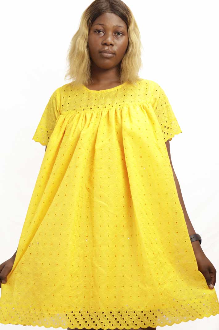 Short dress in yellow lace 5 Short Dress in Yellow Lace for Sale – elegant African attire available at BaobabMart.