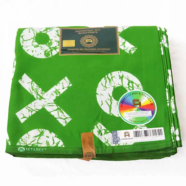 Tissu vert Hitarget XO à vendre – tissu audacieux et élégant disponible chez BaobabMart.